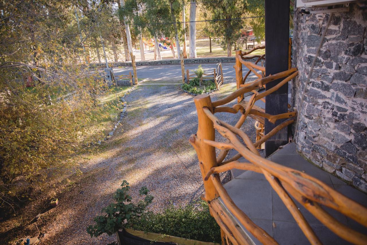 Cabanas Altos Del Lago Lodge